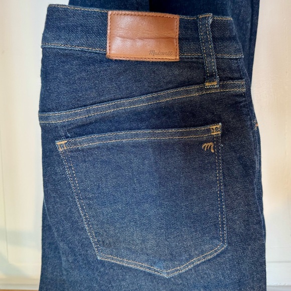 Madewell 9" High-Rise Skinny Jeans Size 26, Dark Blue - Picture 3 of 10